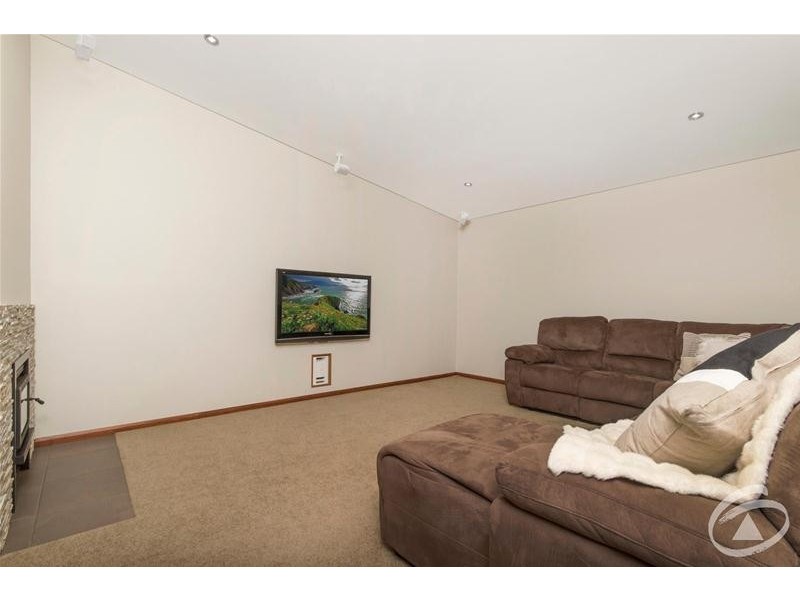 14 Allumbah Drive, Yungaburra QLD 4884