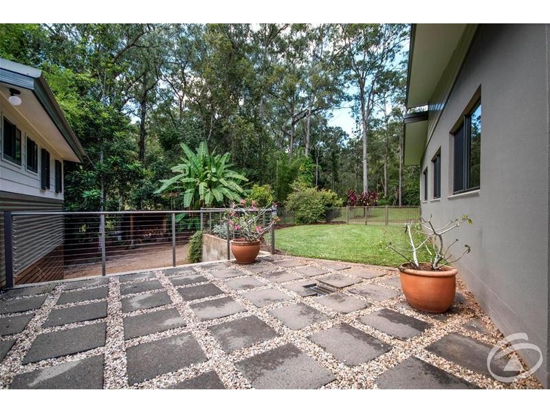 14 Allumbah Drive, Yungaburra QLD 4884