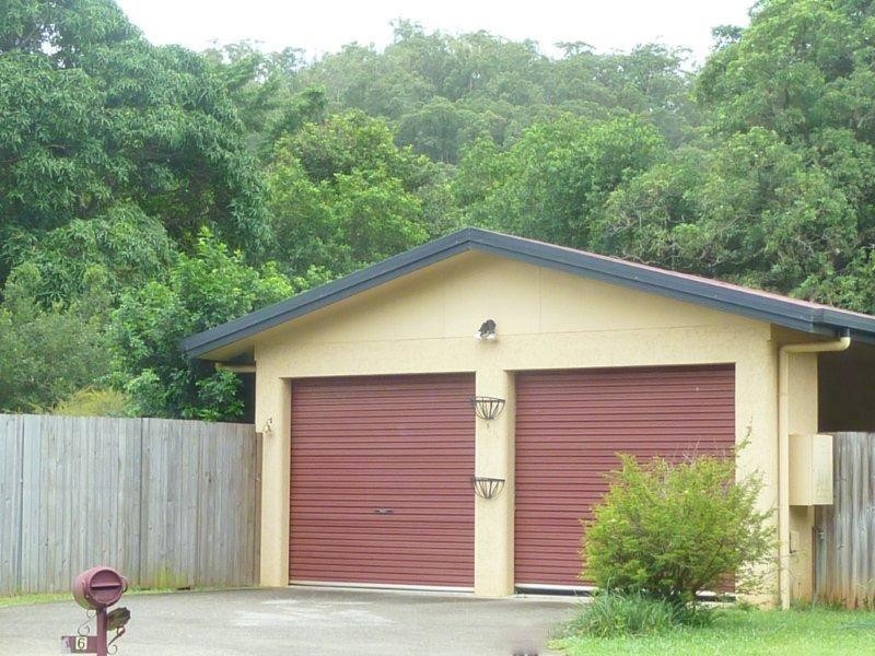 6 Sailfish Close, Kanimbla QLD 4870