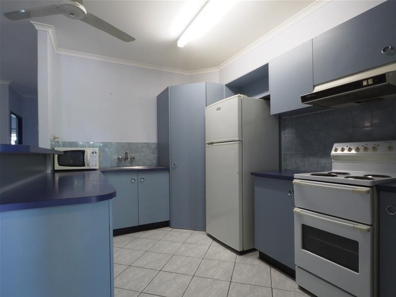 6/11 Balaclava Road, Earlville QLD 4870