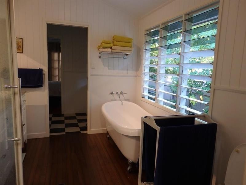 96 Christensen Street, Machans Beach QLD 4878