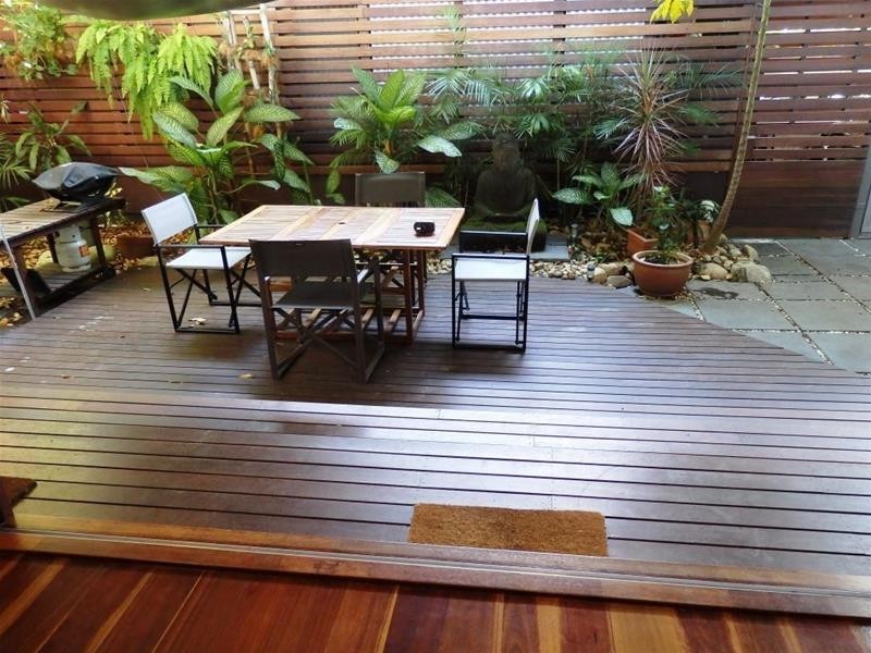 96 Christensen Street, Machans Beach QLD 4878