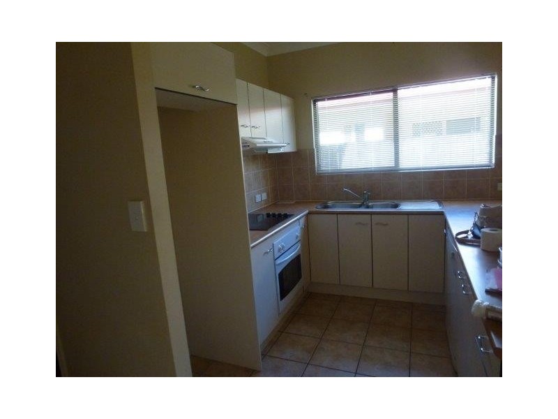 2 Bells Close, Kewarra Beach QLD 4879