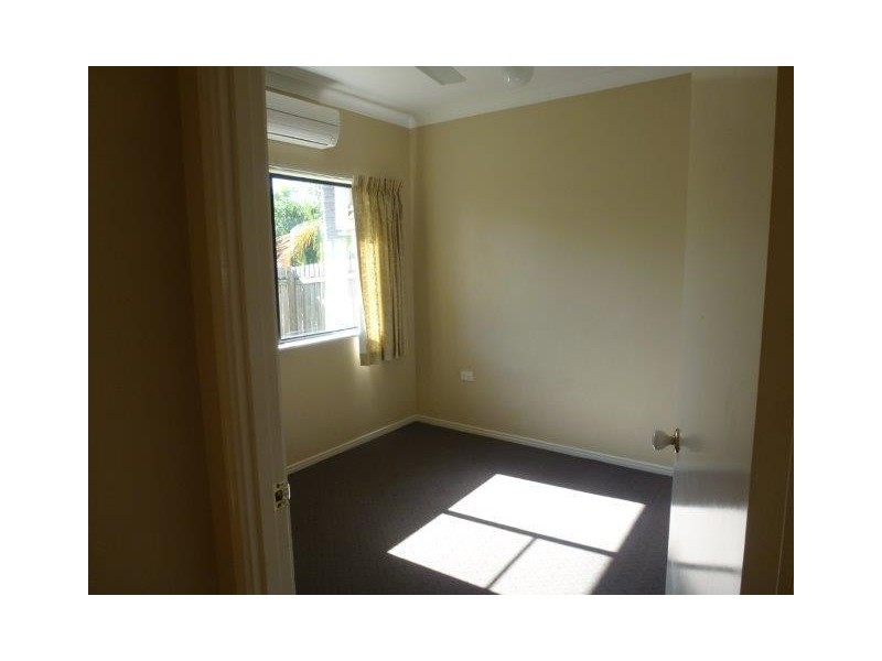 2 Bells Close, Kewarra Beach QLD 4879