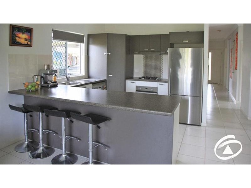 6 Disney Street, White Rock QLD 4868