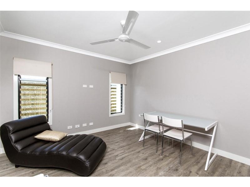 5 Whipbird Drive, Smithfield QLD 4878