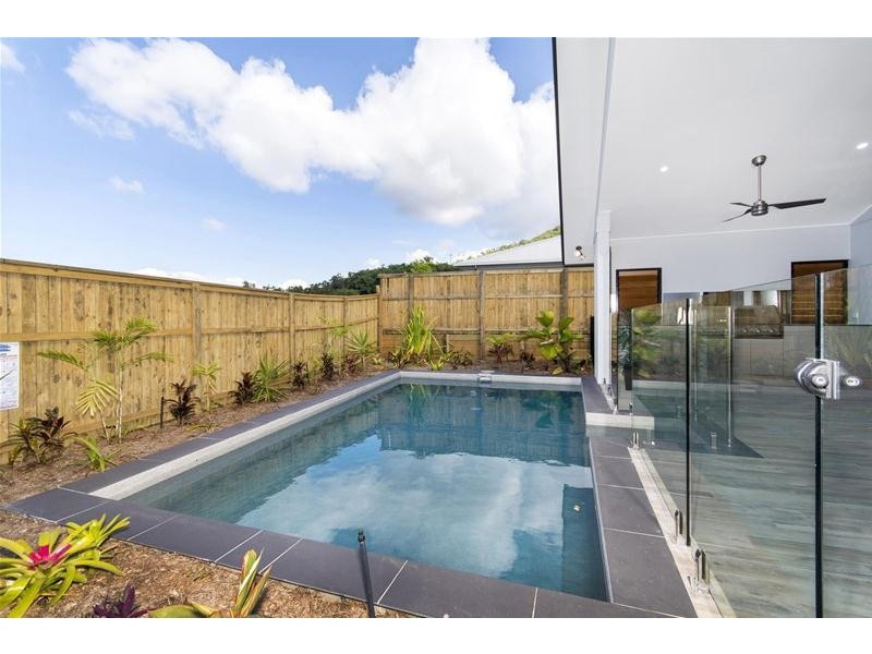 5 Whipbird Drive, Smithfield QLD 4878