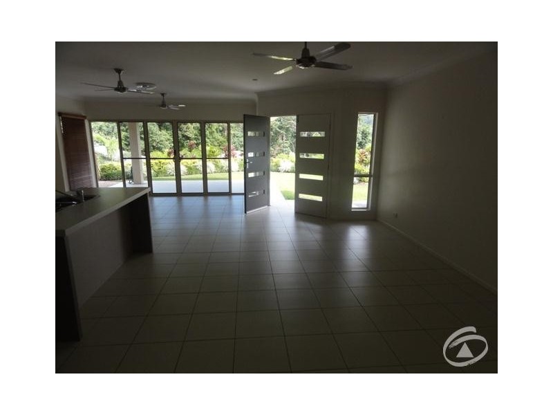 35 Lum Jim Street, Redlynch QLD 4870