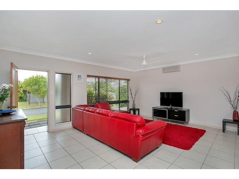 Kewarra Beach QLD 4879