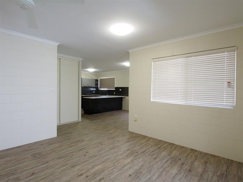 17 Lynette Street, Woree QLD 4868