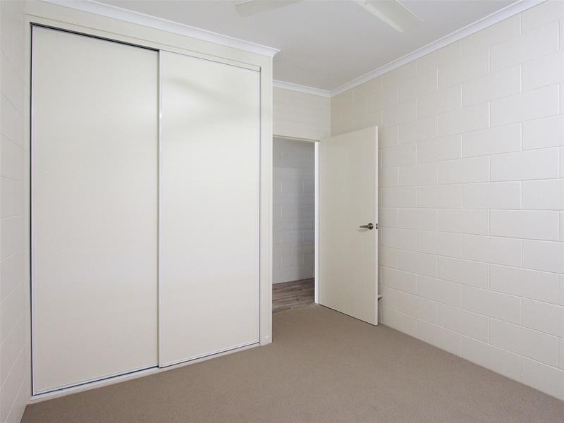 17 Lynette Street, Woree QLD 4868