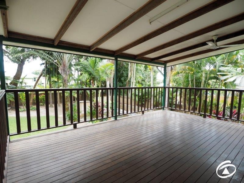 32 George Street, Earlville QLD 4870