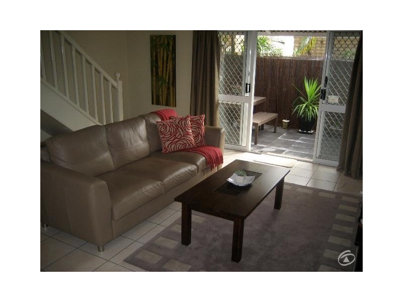 1/1 Grantala  Street, Manoora QLD 4870