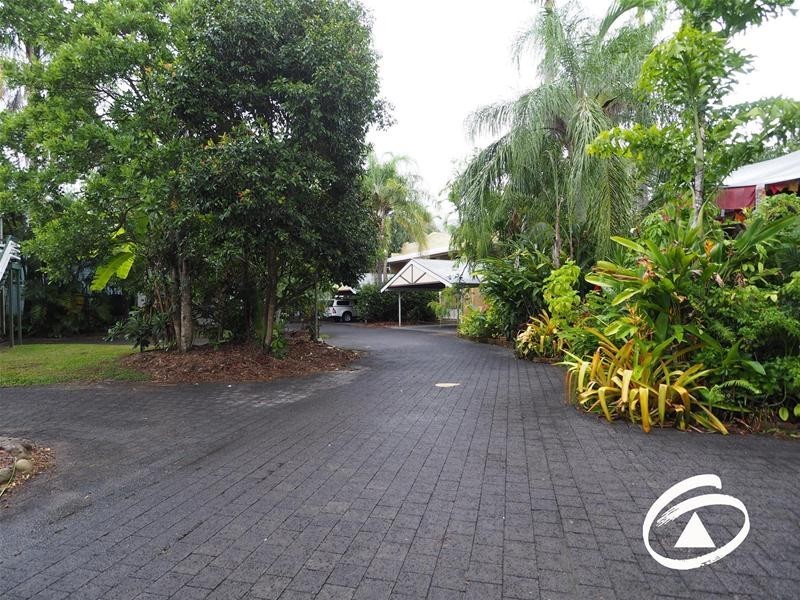 4/404 McCoombe Street, Mooroobool QLD 4870