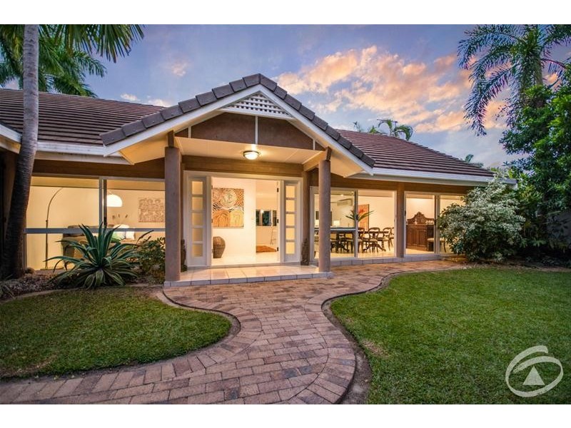 5-7 Turtle Close, Clifton Beach QLD 4879