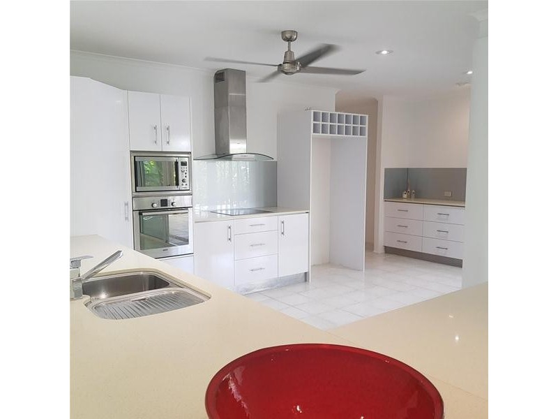 5-7 Turtle Close, Clifton Beach QLD 4879