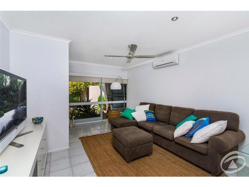 5-7 Turtle Close, Clifton Beach QLD 4879