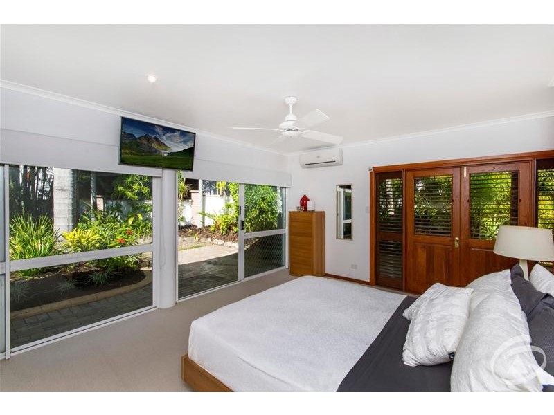 5-7 Turtle Close, Clifton Beach QLD 4879