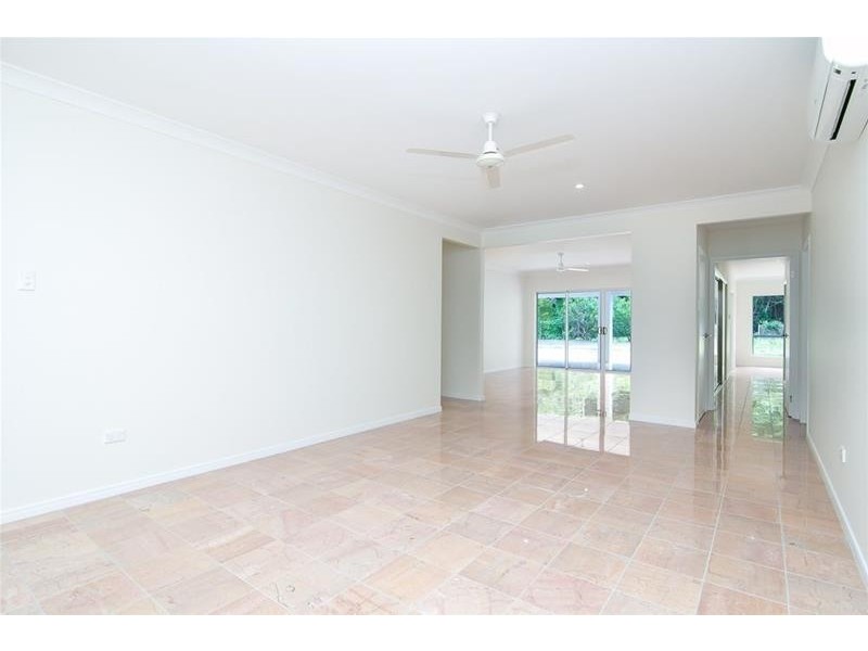 Kewarra Beach QLD 4879