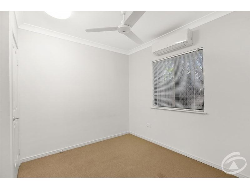 449B Varley Street, Yorkeys Knob QLD 4878