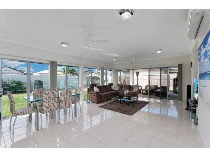 1 Gurrumbah Link, Smithfield QLD 4878