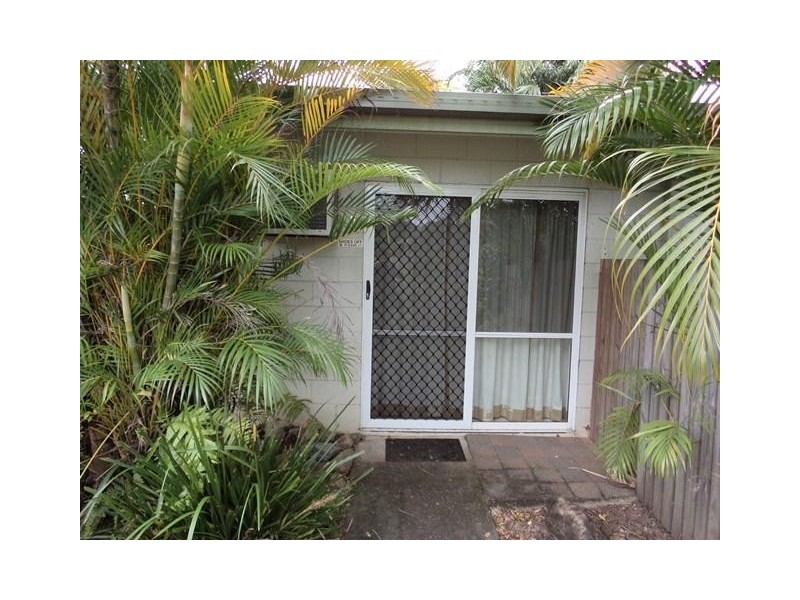 3/165 Mayers Street/Halligan Street, Manunda QLD 4870