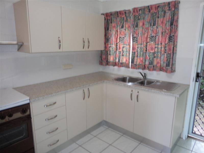 3/165 Mayers Street/Halligan Street, Manunda QLD 4870