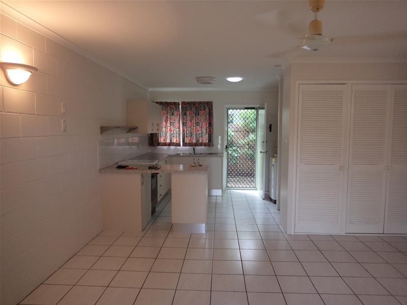 3/165 Mayers Street/Halligan Street, Manunda QLD 4870