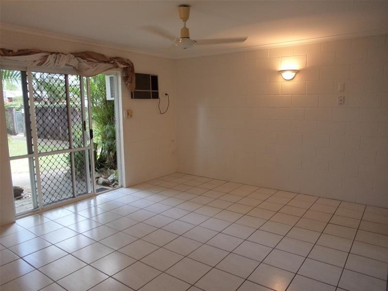 3/165 Mayers Street/Halligan Street, Manunda QLD 4870