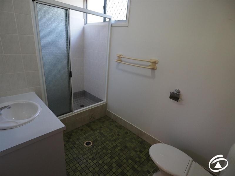 1/23 Heavey Crescent, Whitfield QLD 4870