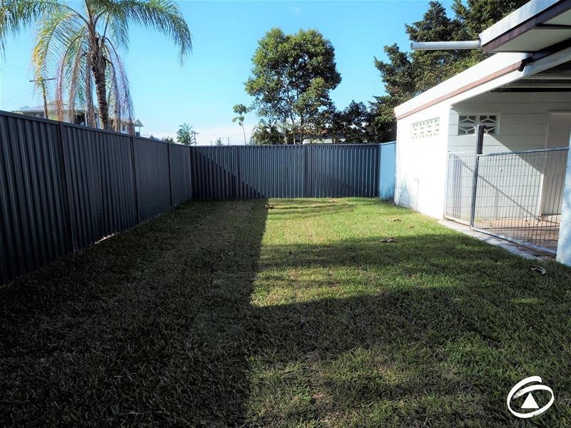 193 Mann  Street, Westcourt QLD 4870