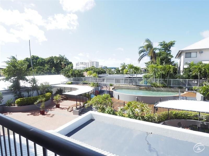 205/136 Sheridan Street, Cairns City QLD 4870