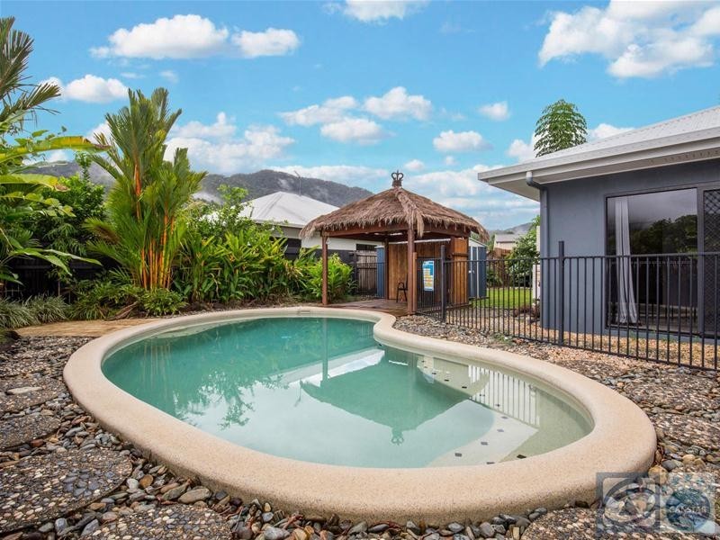 15 McBride Street, Redlynch QLD 4870