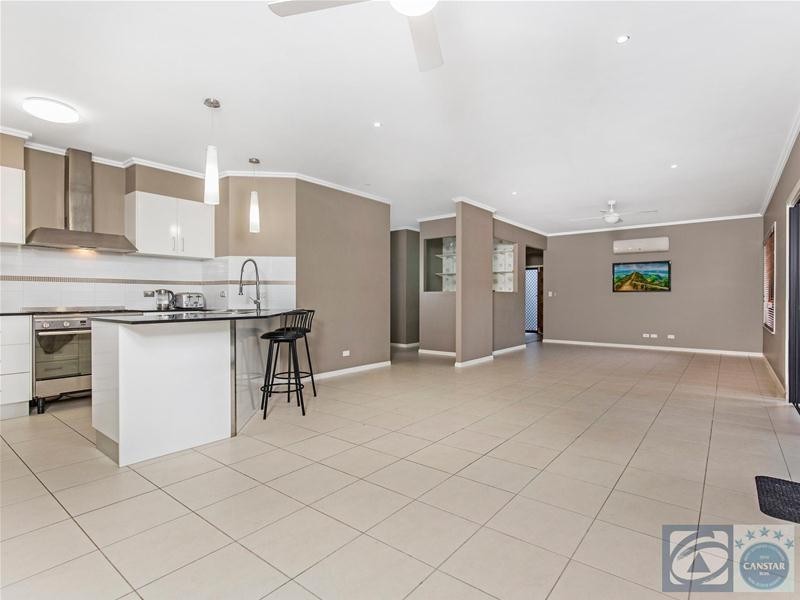 15 McBride Street, Redlynch QLD 4870