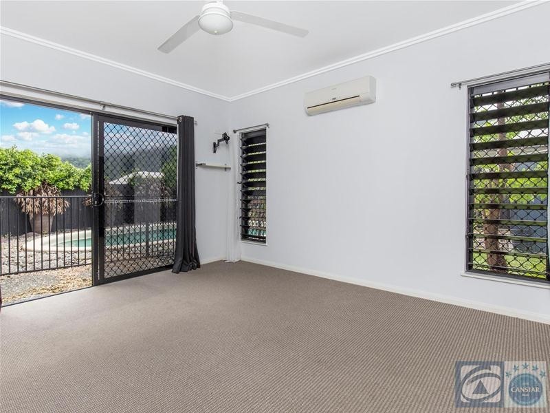 15 McBride Street, Redlynch QLD 4870