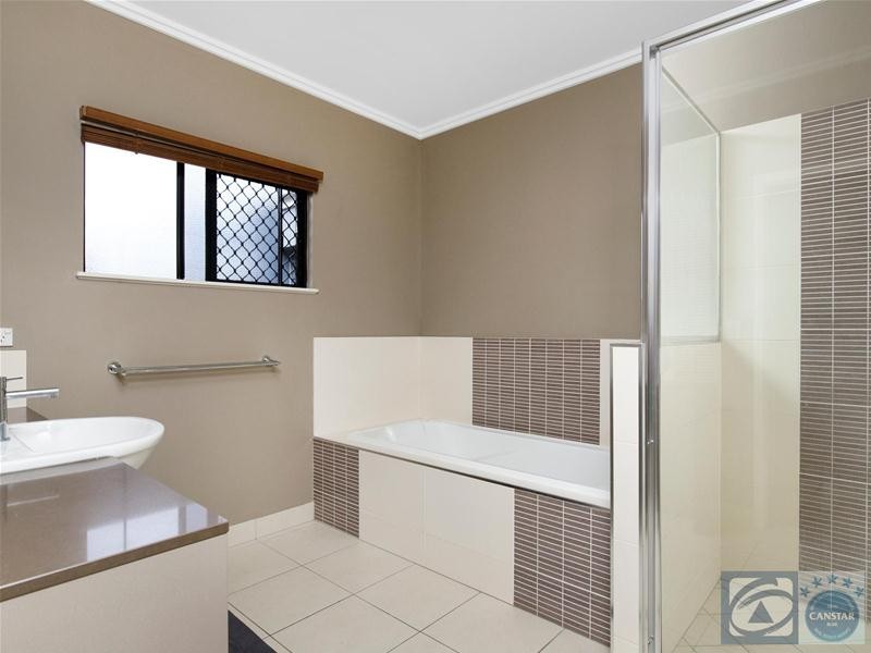 15 McBride Street, Redlynch QLD 4870