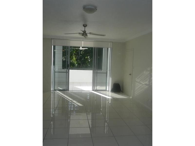 21/9-15 Mclean Street, Cairns North QLD 4870