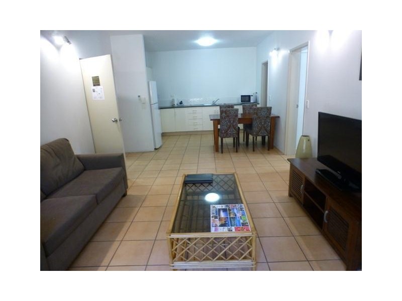 2/672 Bruce Highway, Woree QLD 4868