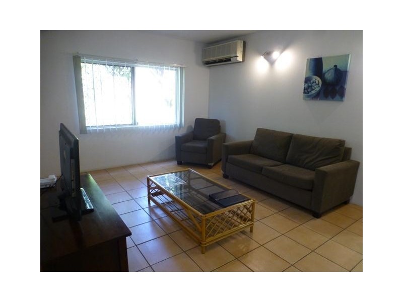 2/672 Bruce Highway, Woree QLD 4868