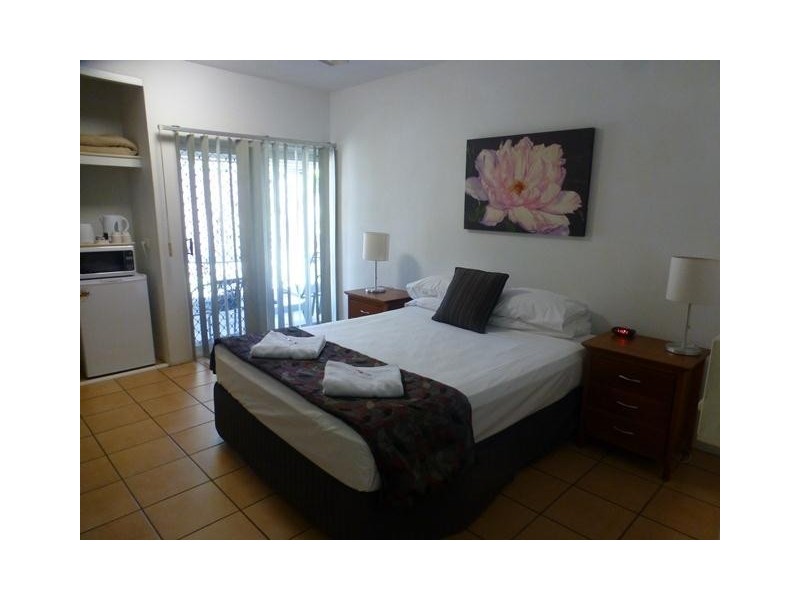 2/672 Bruce Highway, Woree QLD 4868