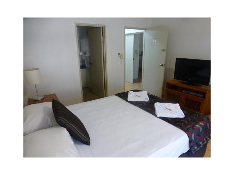 2/672 Bruce Highway, Woree QLD 4868