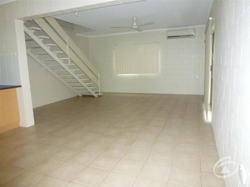 1/110 Windarra Street, Woree QLD 4868