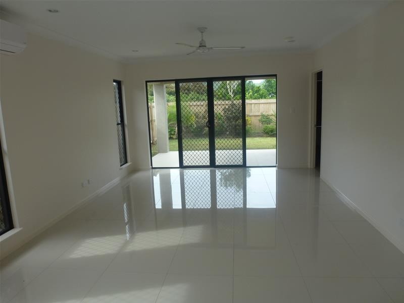 20 Ewan Glen, Trinity Park QLD 4879