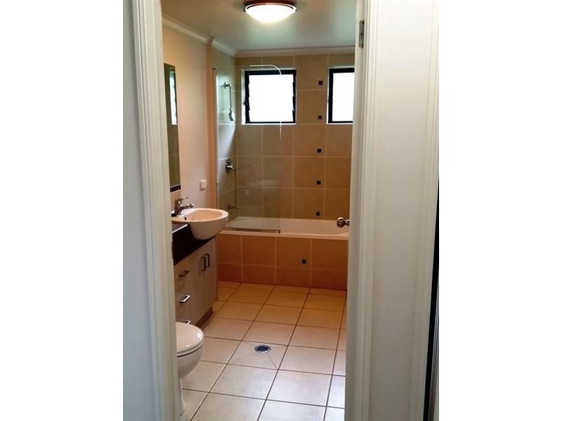 22/44-46 Intake Road, Redlynch QLD 4870