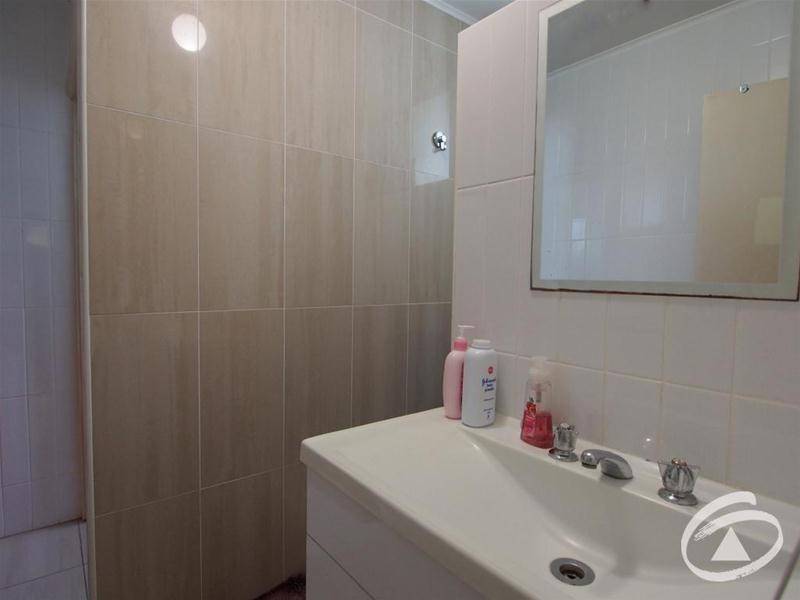 1/111 Tills Street, Westcourt QLD 4870