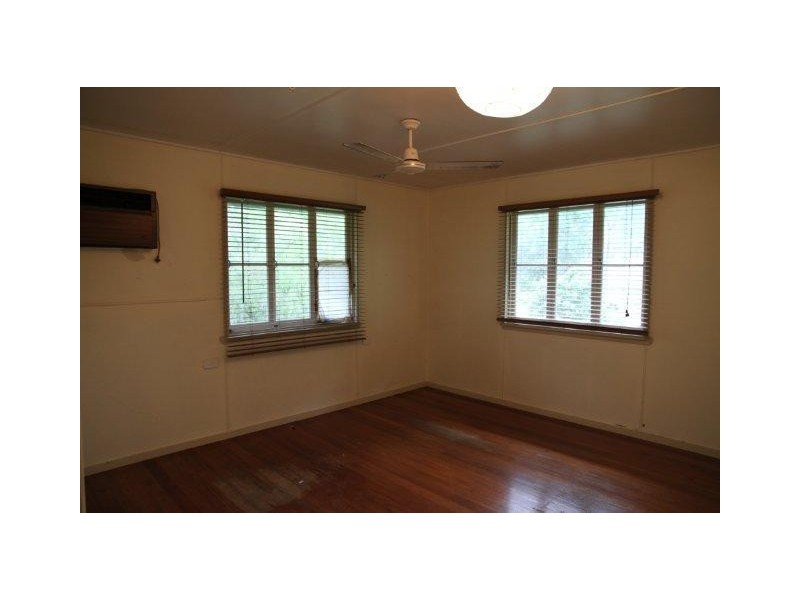 88 Progress Road, White Rock QLD 4868