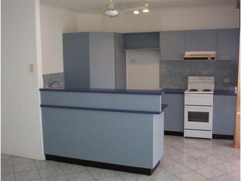 6/11 Balaclava Road, Earlville QLD 4870