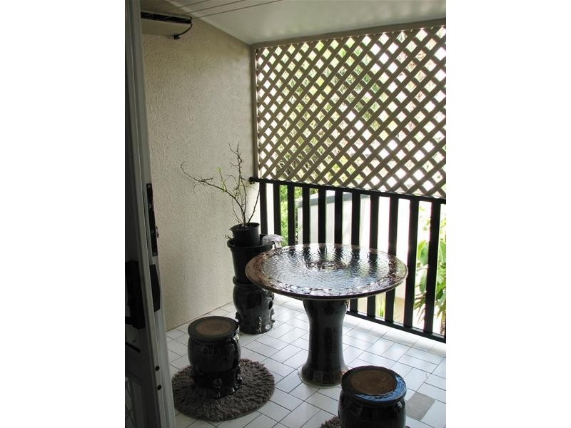 6/11 Balaclava Road, Earlville QLD 4870