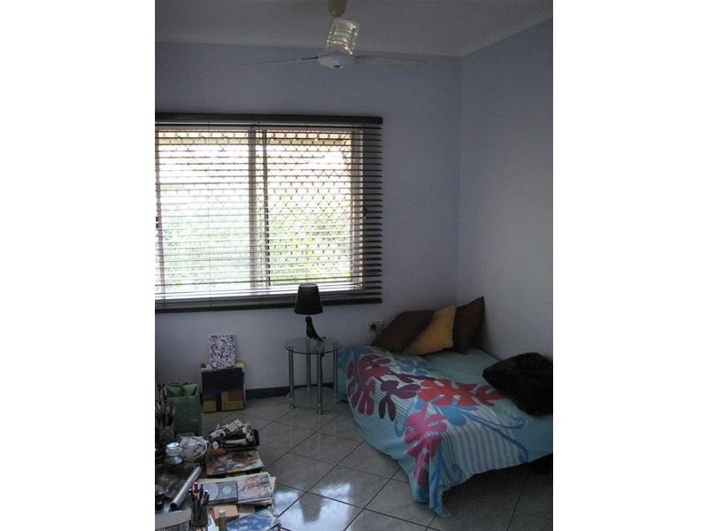 6/11 Balaclava Road, Earlville QLD 4870