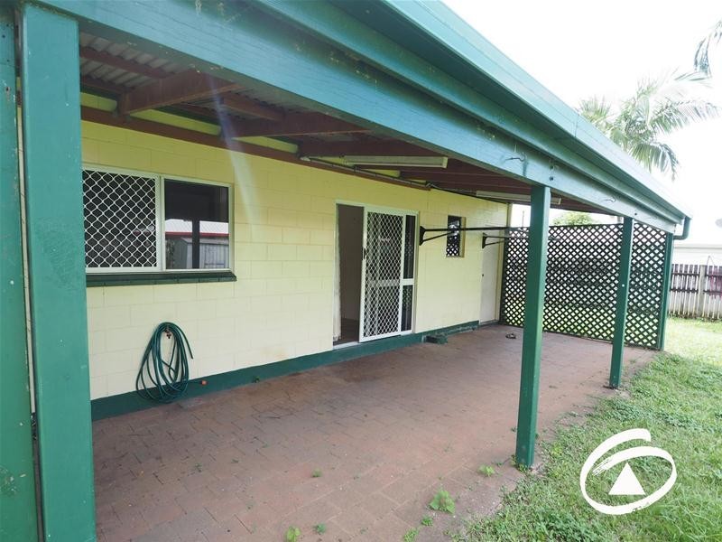 6 Theresa Close, Bayview Heights QLD 4868